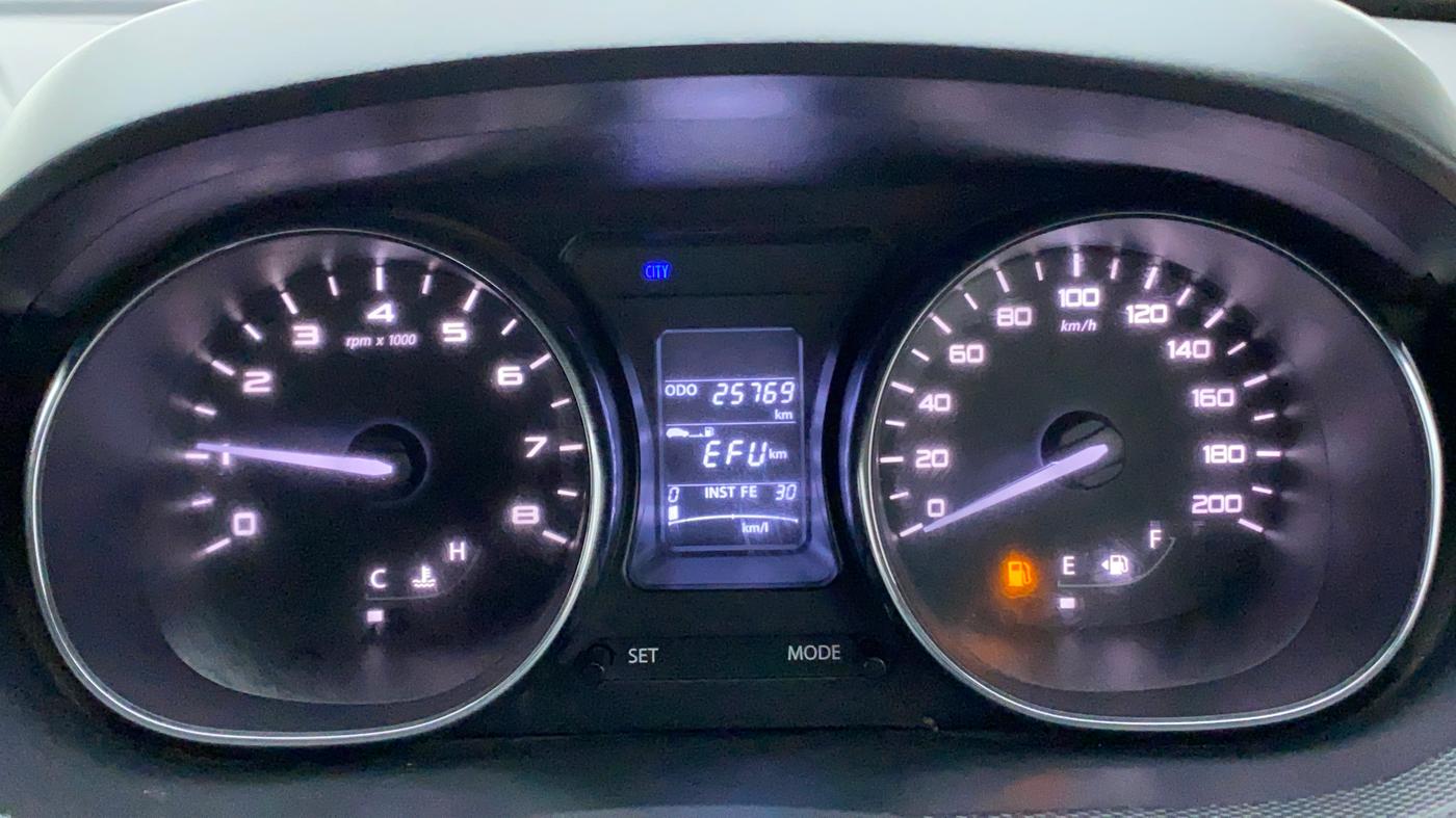 2018 Tata Tiago XZ 1.2 REVOTRON, Petrol, Manual, 25,710 km, Odometer Image