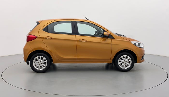 2018 Tata Tiago XZ 1.2 REVOTRON, Petrol, Manual, 25,710 km, Right Side View