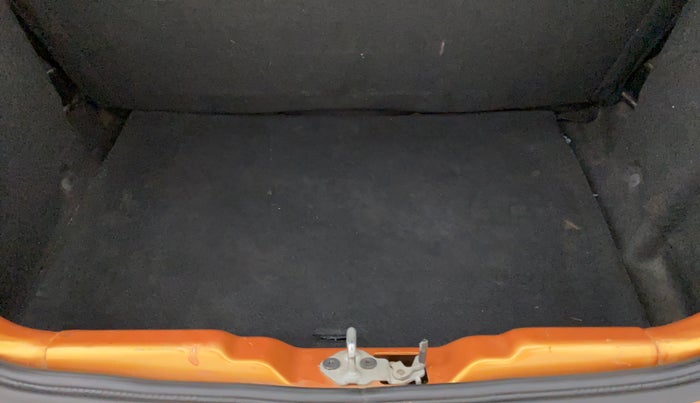 2018 Tata Tiago XZ 1.2 REVOTRON, Petrol, Manual, 25,710 km, Boot Inside