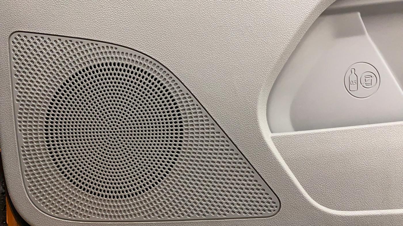 2018 Tata Tiago XZ 1.2 REVOTRON, Petrol, Manual, 25,710 km, Speaker