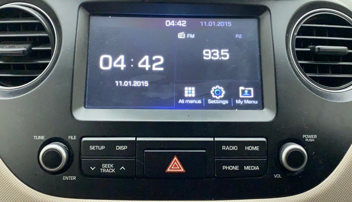 2017 Hyundai Grand i10 SPORTZ (O) 1.2 KAPPA VTVT, Petrol, Manual, 82,037 km, Infotainment System