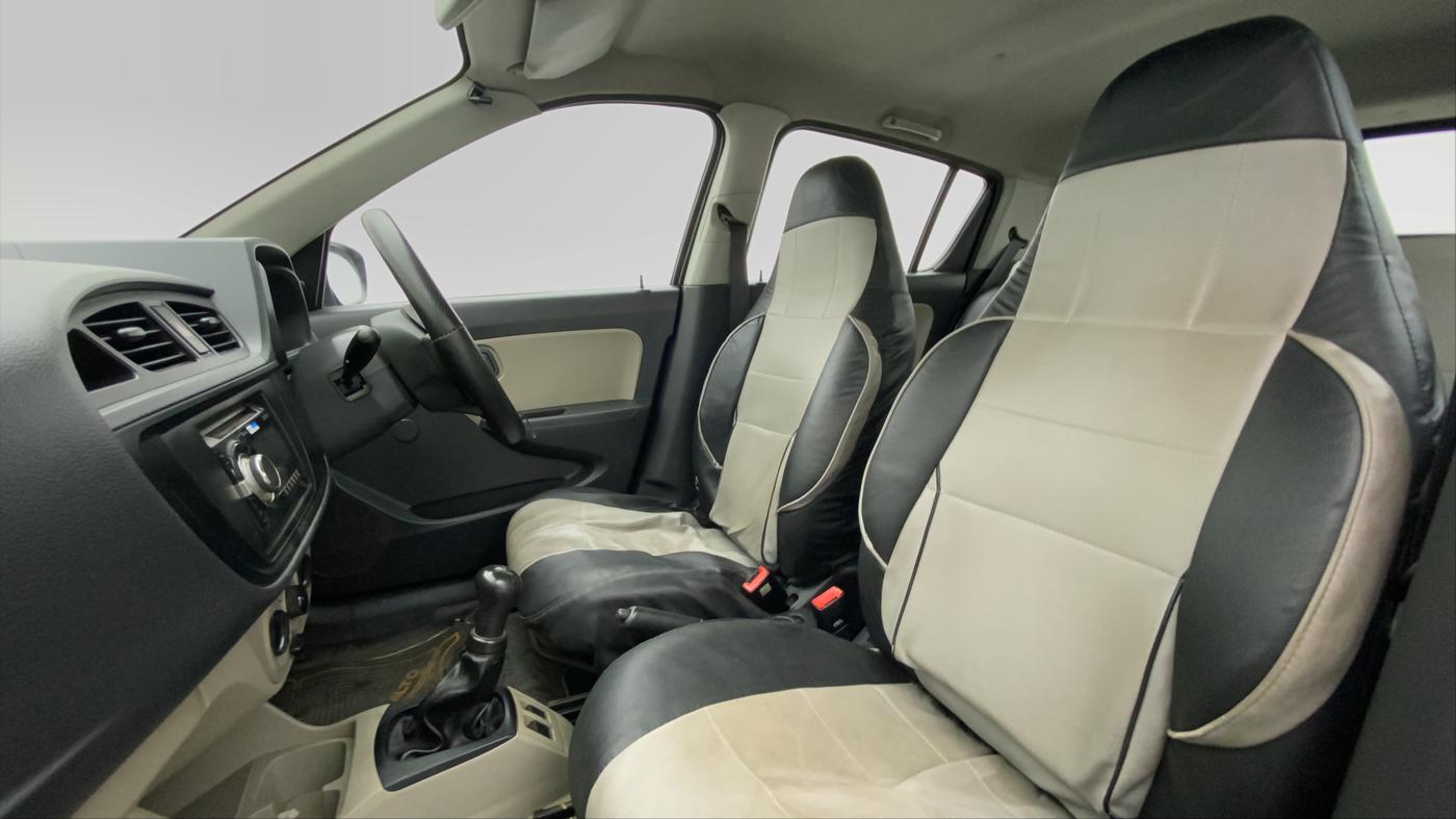 2016 Maruti Alto K10 LXI CNG, CNG, Manual, 63,010 km, Right Side Front Door Cabin
