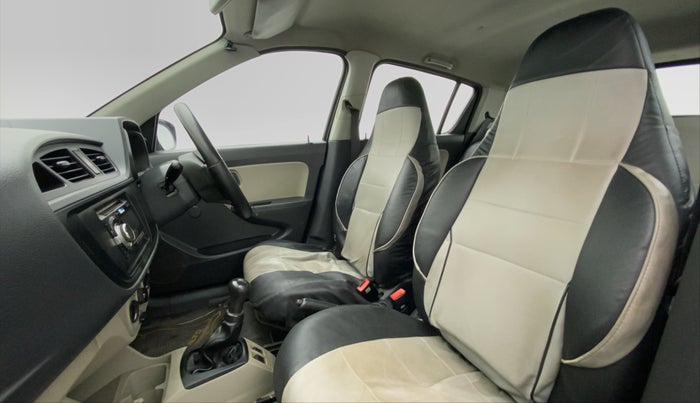 2016 Maruti Alto K10 LXI CNG, CNG, Manual, 63,010 km, Right Side Front Door Cabin