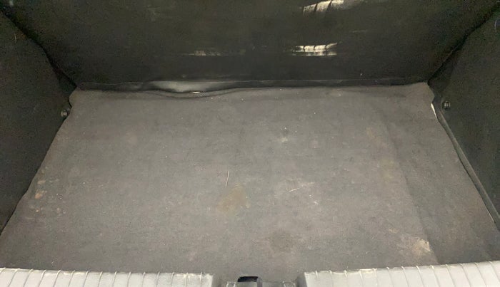 2019 Hyundai Elite i20 SPORTZ PLUS 1.2 DUAL TONE, Petrol, Manual, 1,07,519 km, Boot Inside