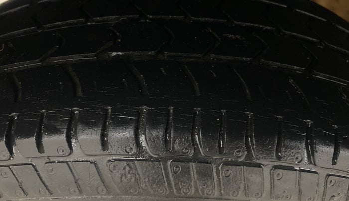 2015 Maruti Alto K10 VXI, Petrol, Manual, 36,513 km, Right Rear Tyre Tread