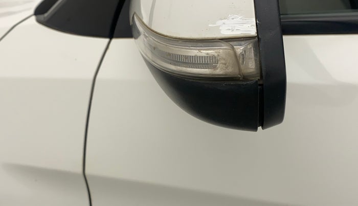 2016 Hyundai Creta SX PLUS AT 1.6 PETROL, Petrol, Automatic, 68,536 km, Left rear-view mirror - Indicator light has minor damage