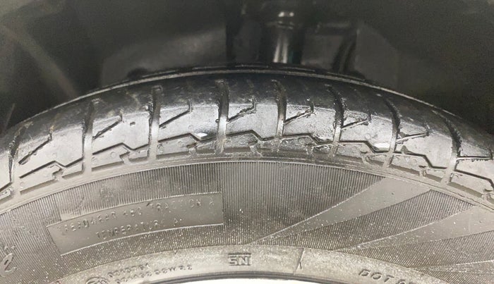 2016 Ford Ecosport TITANIUM 1.5L DIESEL, Diesel, Manual, 78,935 km, Left Front Tyre Tread