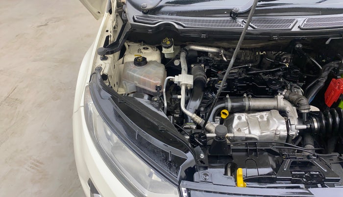 2016 Ford Ecosport TITANIUM 1.5L DIESEL, Diesel, Manual, 78,935 km, Engine View - Right