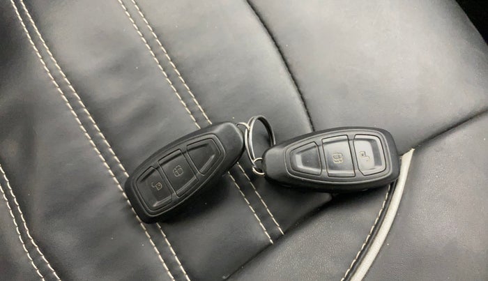 2016 Ford Ecosport TITANIUM 1.5L DIESEL, Diesel, Manual, 78,935 km, Key Close Up