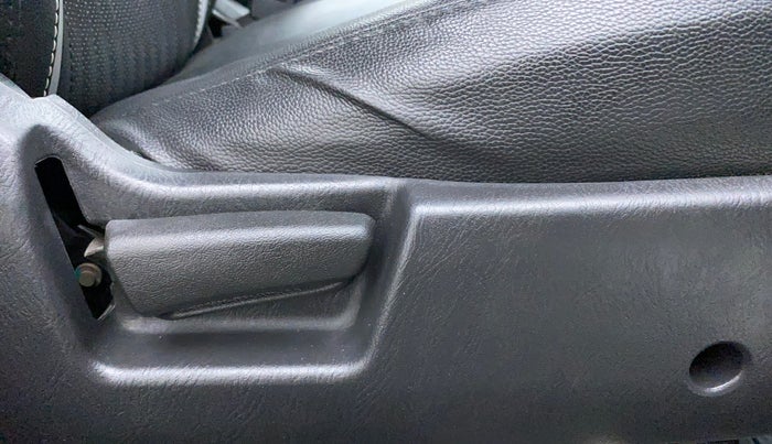 2021 Maruti Alto VXI PLUS, Petrol, Manual, 24,463 km, Driver Side Adjustment Panel