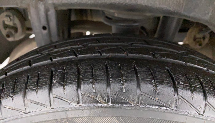 2021 Maruti Alto VXI PLUS, Petrol, Manual, 24,463 km, Right Rear Tyre Tread