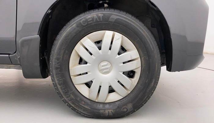 2021 Maruti Alto VXI PLUS, Petrol, Manual, 24,463 km, Right Front Wheel