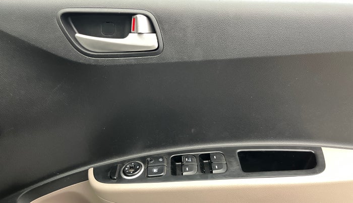 2015 Hyundai Xcent S 1.2, Petrol, Manual, 71,547 km, Driver Side Door Panels Control