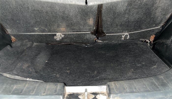 2014 Maruti Wagon R 1.0 LXI, Petrol, Manual, 93,143 km, Boot Inside