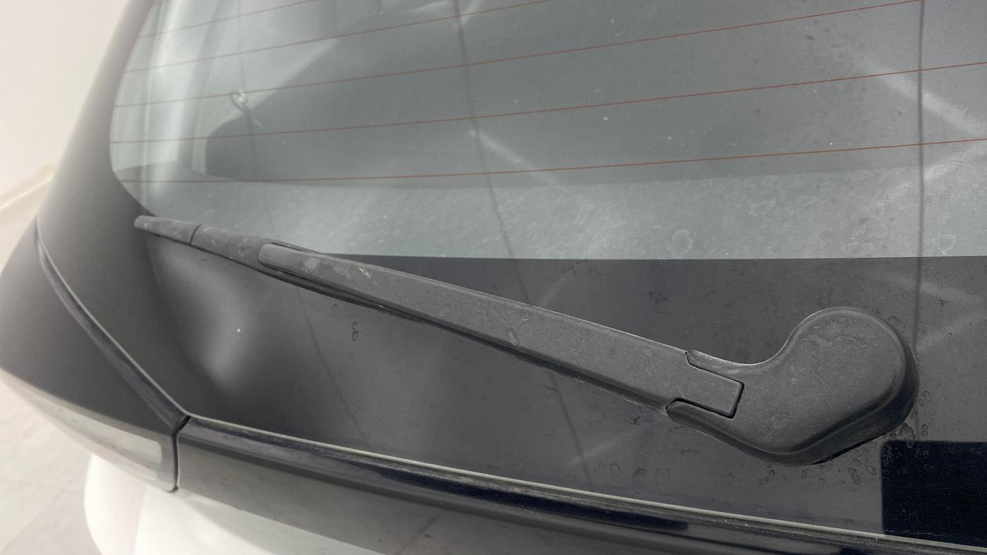2023 Tata ALTROZ XZ + SUNROOF, Petrol, Manual, 44,407 km, Rear Wiper
