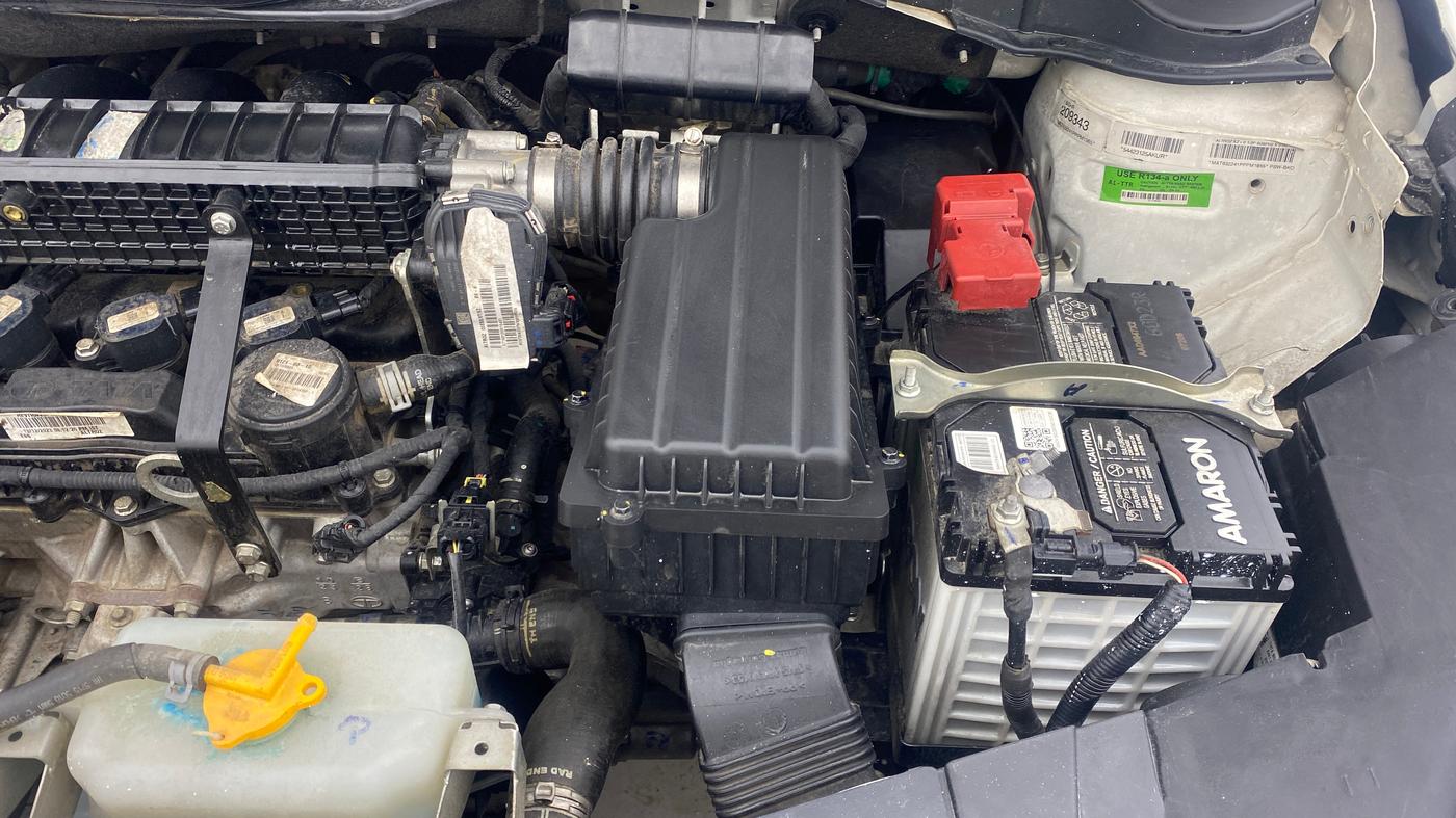 2023 Tata ALTROZ XZ + SUNROOF, Petrol, Manual, 44,407 km, Engine View - Left