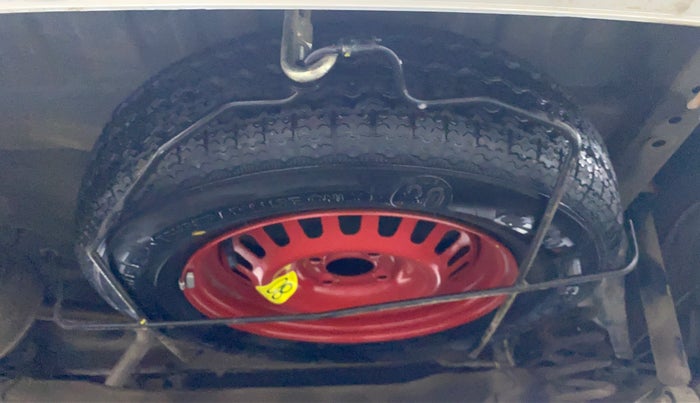 2019 Renault TRIBER 1.0 RXT, CNG, Manual, 9,215 km, Spare Tyre