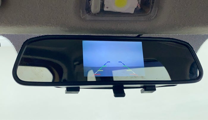 2019 Renault TRIBER 1.0 RXT, CNG, Manual, 9,215 km, IRVM Reverse Camera