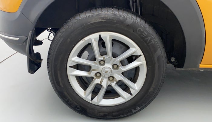 2019 Renault TRIBER 1.0 RXT, CNG, Manual, 9,215 km, Right Rear Wheel