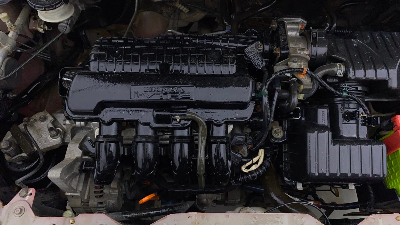2014 Honda Brio VX AT, Petrol, Automatic, 78,465 km, Engine View