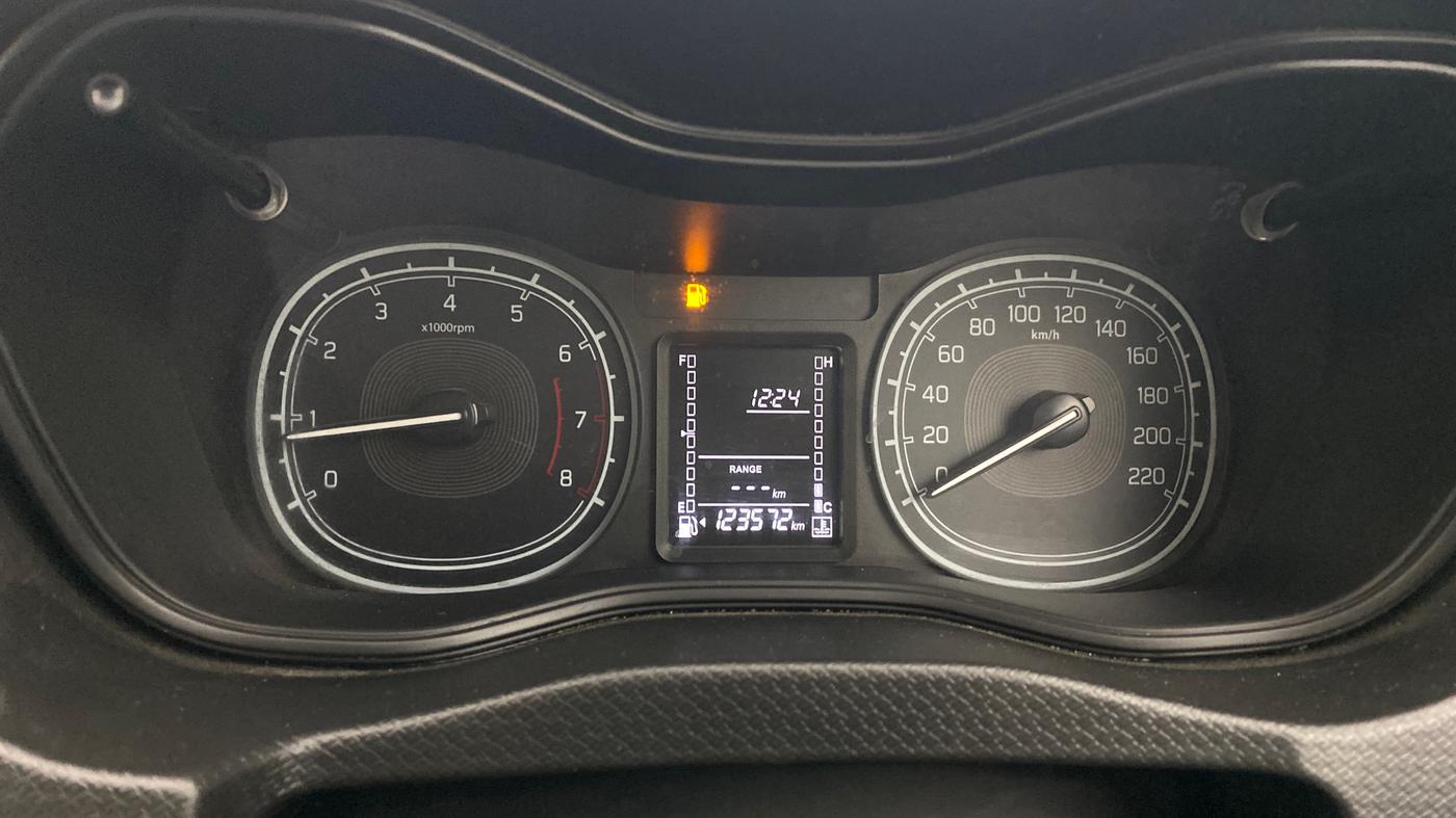 2022 Maruti Vitara Brezza VXI, Petrol, Manual, 1,23,572 km, Odometer Image