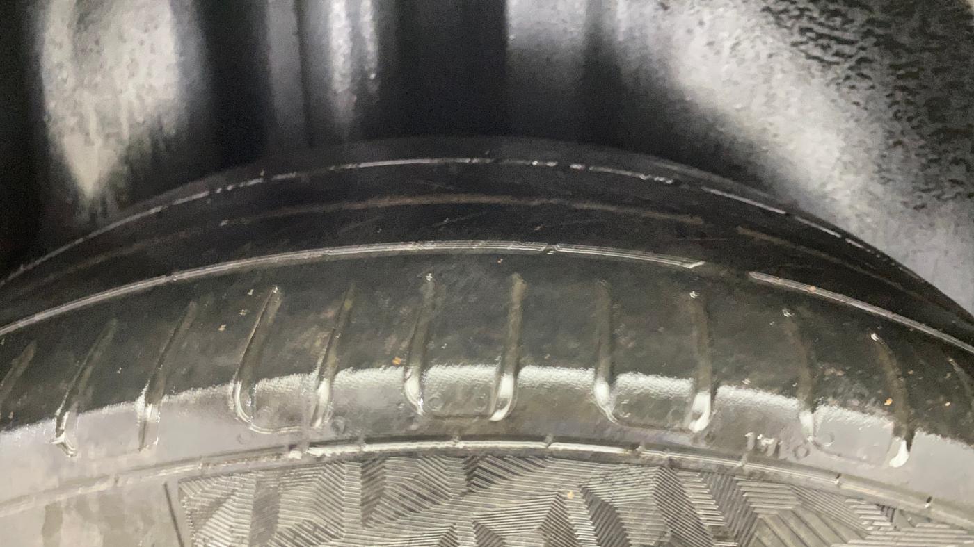 2018 Volkswagen Polo GT TSI AT, Petrol, Automatic, 1,16,231 km, Right Rear Tyre Tread
