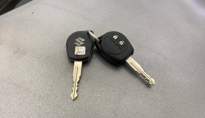 2013 Maruti Swift ZXI, Petrol, Manual, 54,475 km, Key Close Up