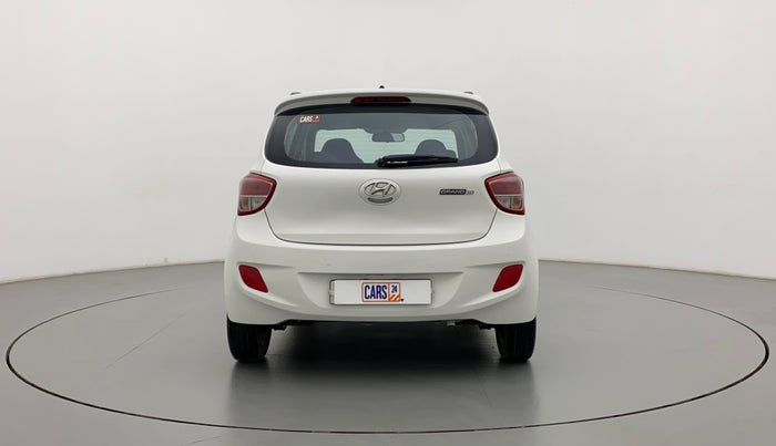 2015 Hyundai Grand i10 ASTA 1.2 KAPPA VTVT, Petrol, Manual, 26,028 km, Back/Rear