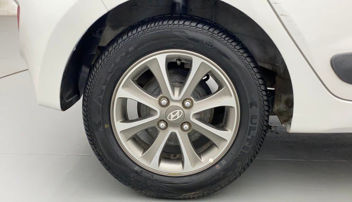 2015 Hyundai Grand i10 ASTA 1.2 KAPPA VTVT, Petrol, Manual, 26,028 km, Right Rear Wheel