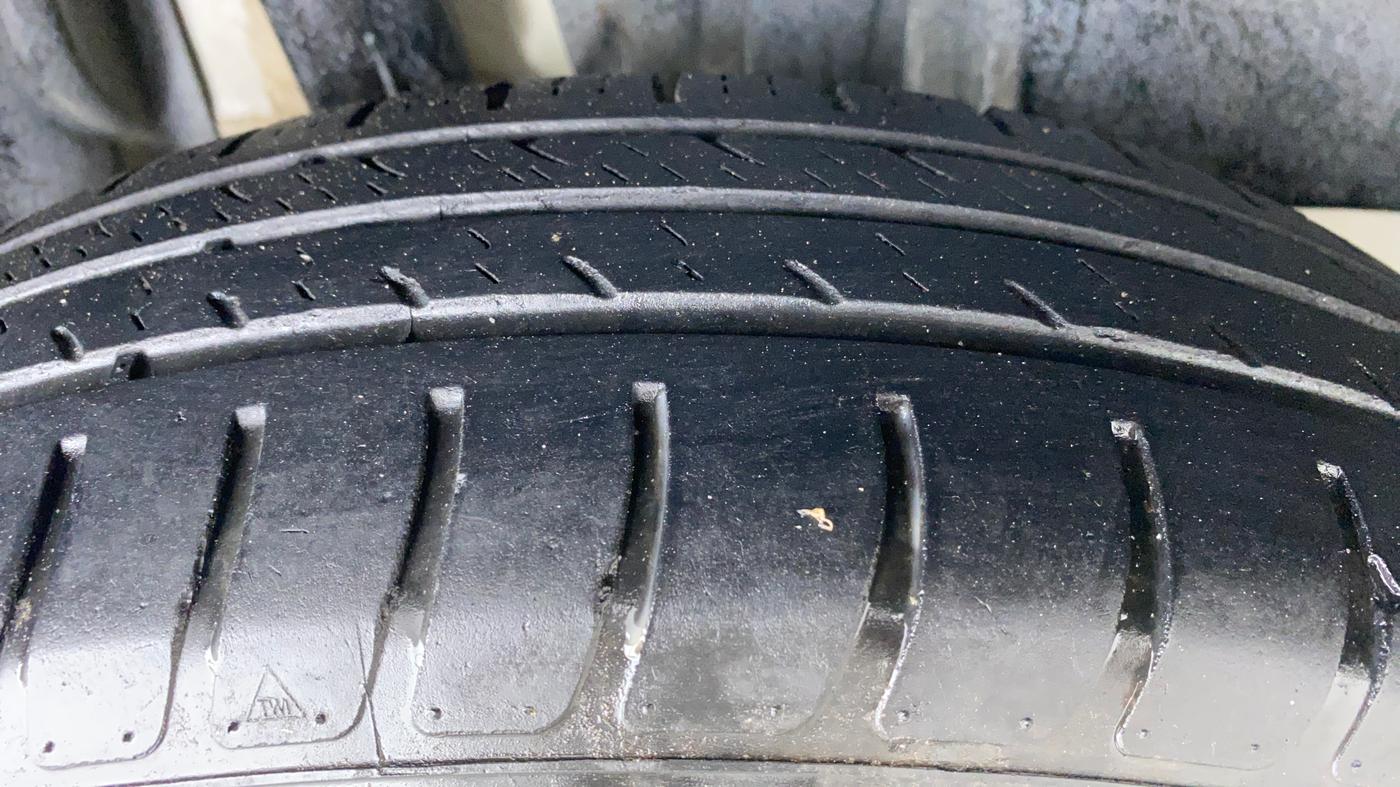 2021 Maruti Swift VXI, Petrol, Manual, 25,401 km, Right Rear Tyre Tread