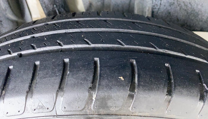 2021 Maruti Swift VXI, Petrol, Manual, 25,401 km, Right Rear Tyre Tread