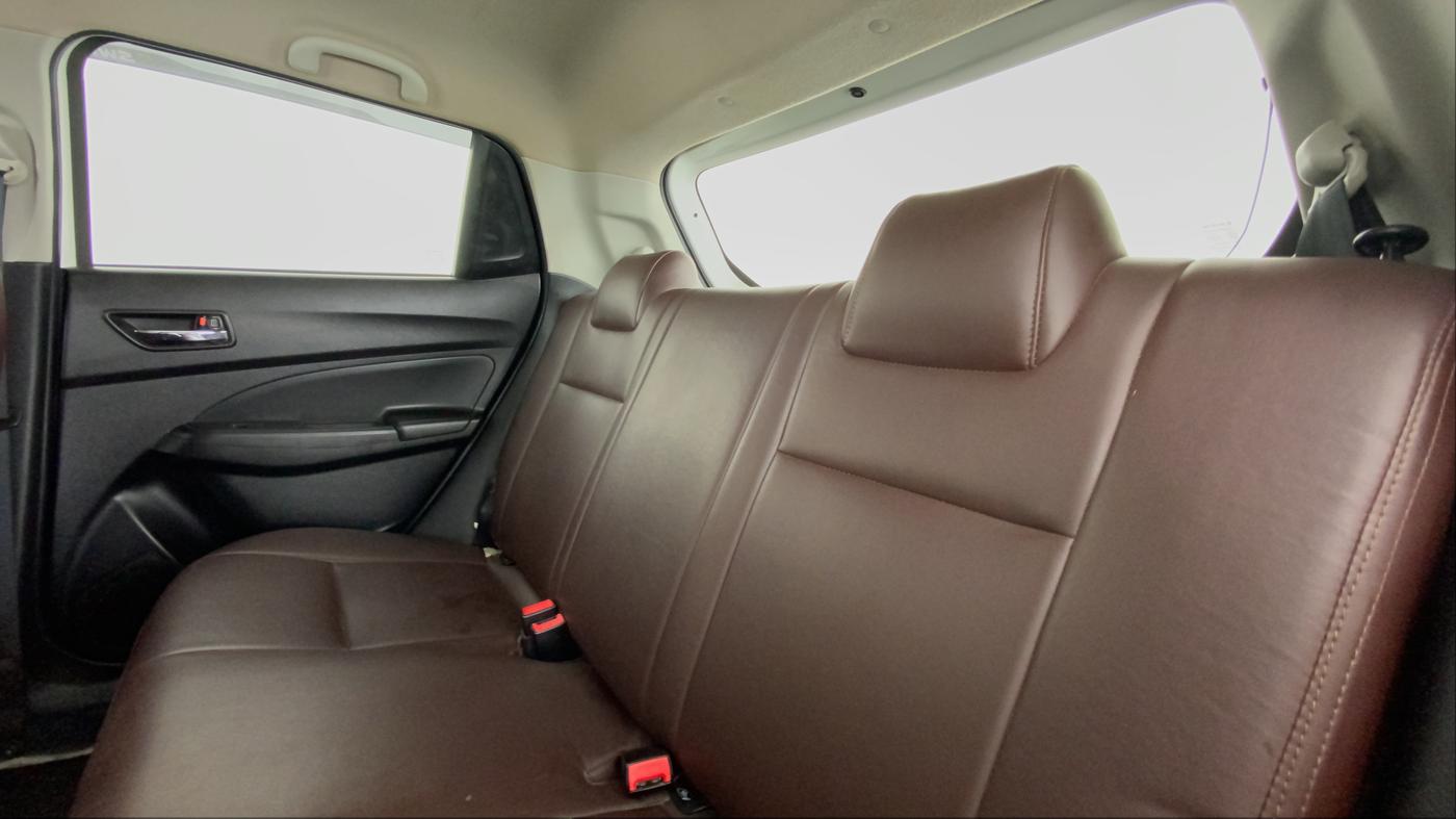 2021 Maruti Swift VXI, Petrol, Manual, 25,401 km, Right Side Rear Door Cabin