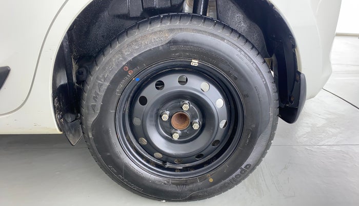 2021 Maruti Swift VXI, Petrol, Manual, 25,401 km, Left Rear Wheel