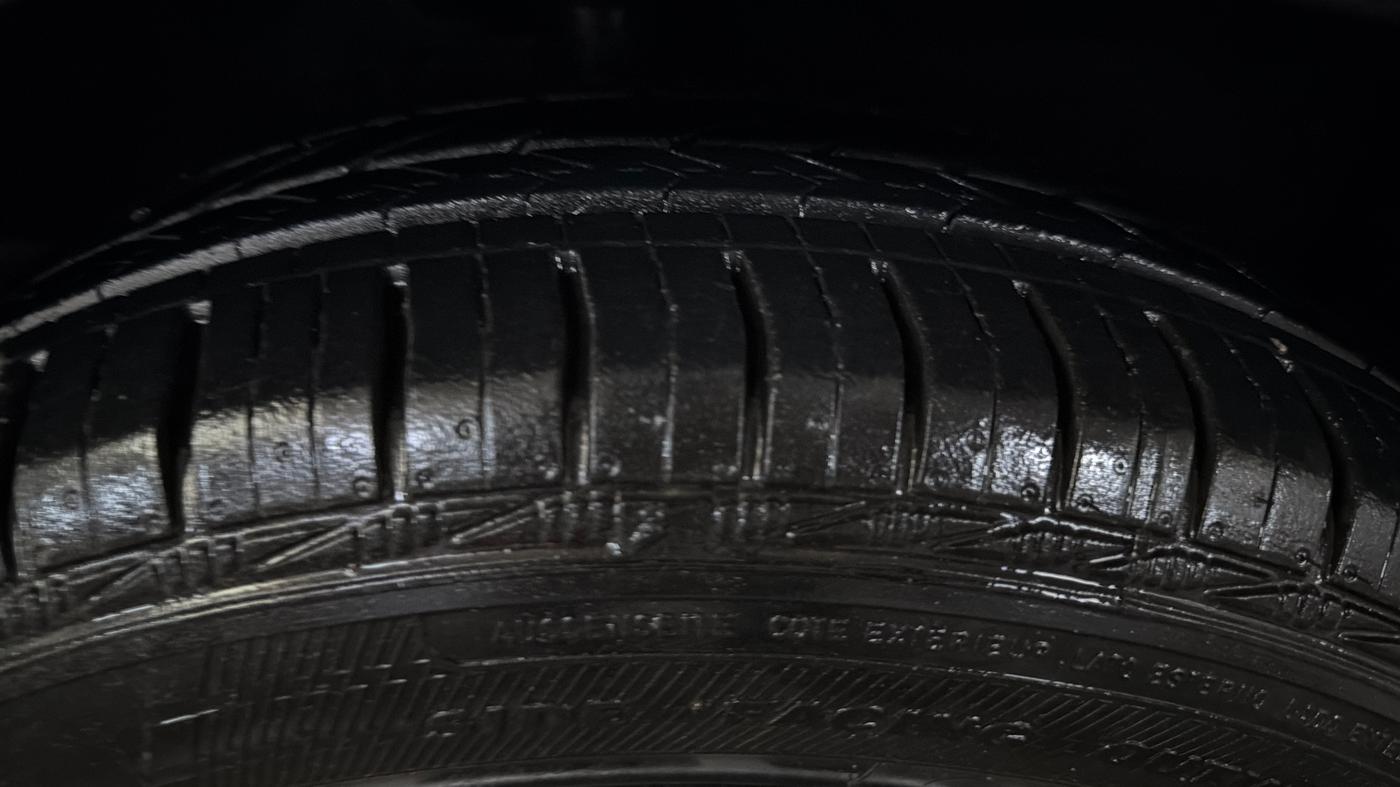 2020 Maruti Celerio VXI AMT, Petrol, Automatic, 58,333 km, Right Front Tyre Tread