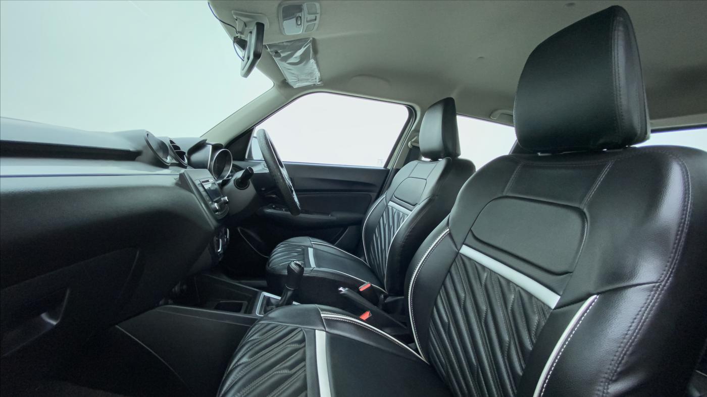2020 Maruti Swift VXI D, Petrol, Manual, 11,035 km, Right Side Front Door Cabin