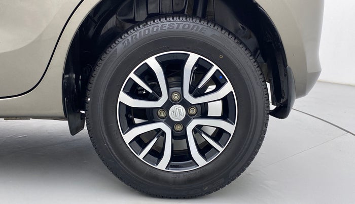 2020 Maruti Swift VXI D, Petrol, Manual, 11,035 km, Left Rear Wheel