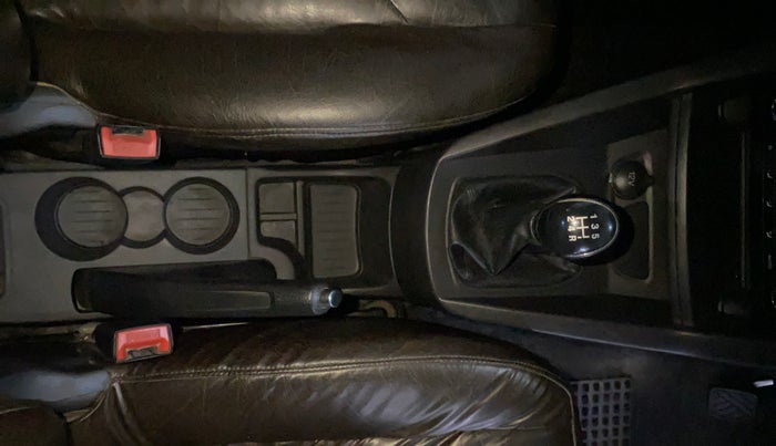 2017 Ford New Figo TITANIUM1.5 DIESEL, Diesel, Manual, 74,450 km, Gear Lever