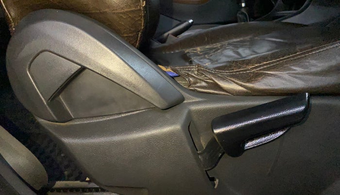 2017 Ford New Figo TITANIUM1.5 DIESEL, Diesel, Manual, 74,450 km, Driver Side Adjustment Panel