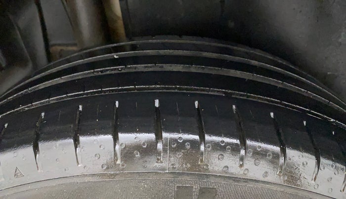 2021 Maruti Vitara Brezza VXI, Petrol, Manual, 61,054 km, Right Rear Tyre Tread