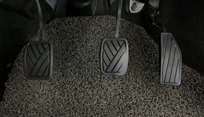 2021 Maruti New Wagon-R LXI CNG 1.0, CNG, Manual, 54,910 km, Pedals