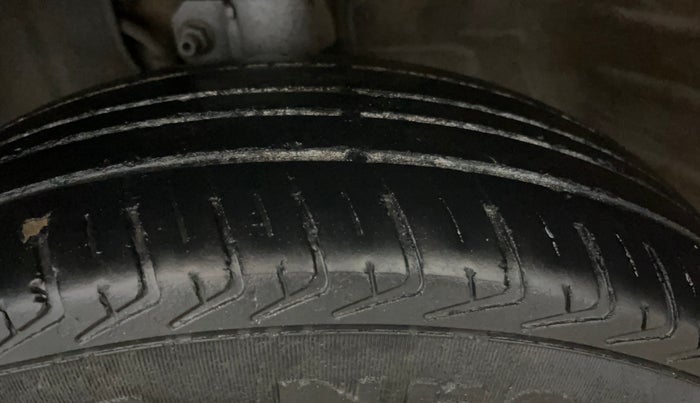 2021 Maruti New Wagon-R LXI CNG 1.0, CNG, Manual, 54,910 km, Left Front Tyre Tread