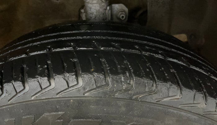 2021 Maruti New Wagon-R LXI CNG 1.0, CNG, Manual, 54,910 km, Right Front Tyre Tread