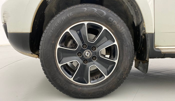 2016 Renault Duster RXZ 85 PS DIESEL, Diesel, Manual, 53,474 km, Left Front Wheel