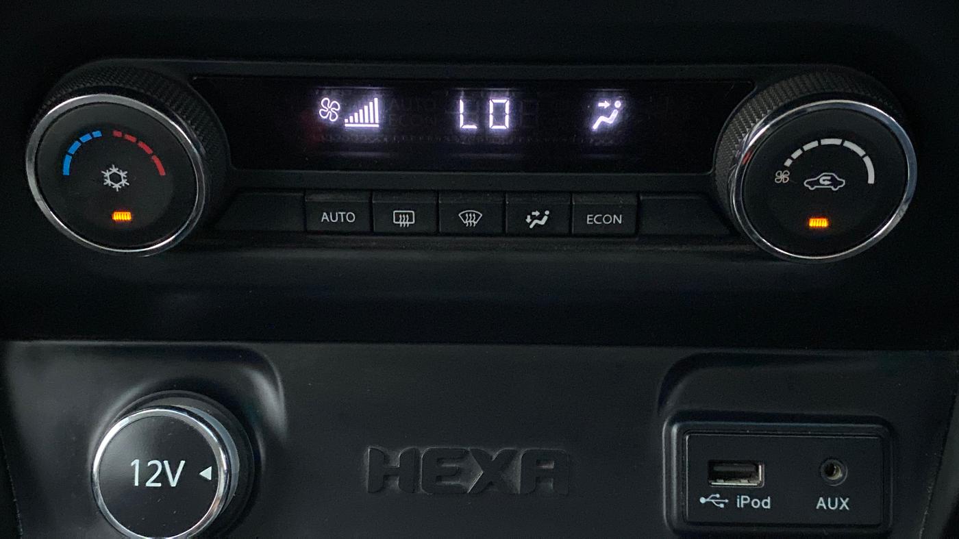 2017 Tata Hexa Varicor 400 XTA, Diesel, Automatic, 78,916 km, Automatic Climate Control