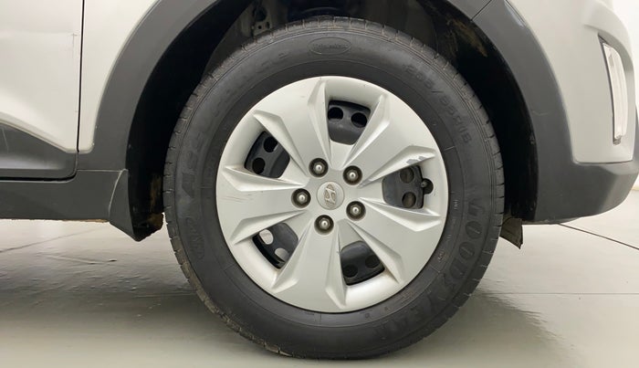 2017 Hyundai Creta E PLUS 1.6 PETROL, Petrol, Manual, 57,918 km, Right Front Wheel