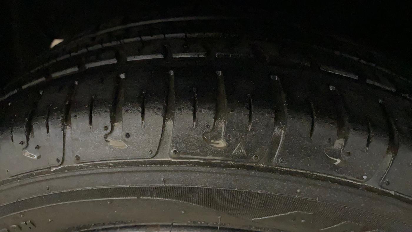 2015 Hyundai Xcent S 1.2, Petrol, Manual, 63,696 km, Left Front Tyre Tread