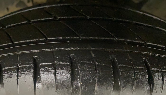 2020 Renault Kwid RXL, Petrol, Manual, 23,126 km, Left Front Tyre Tread