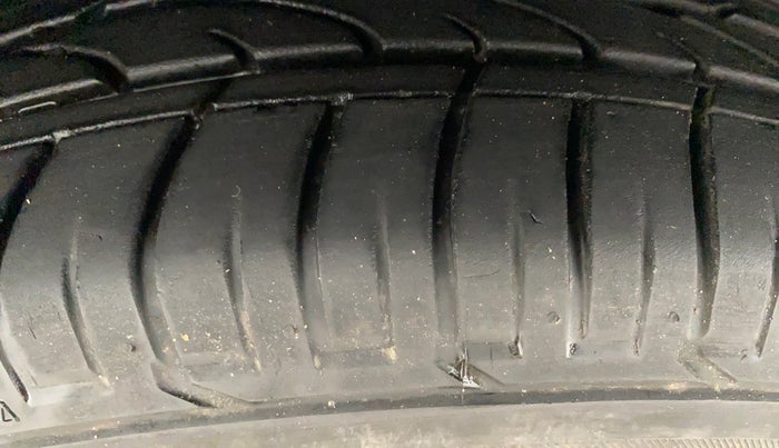 2025 Tata Curvv Creative 1.2 Petrol 7DCA, CNG, Automatic, 19,564 km, Left Front Tyre Tread