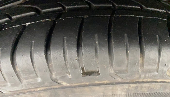 2025 Tata Curvv Creative 1.2 Petrol 7DCA, CNG, Automatic, 19,564 km, Right Rear Tyre Tread