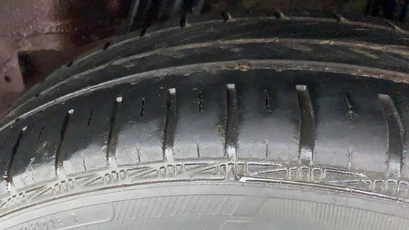 2015 Honda Jazz 1.2L I-VTEC V AT, Petrol, Automatic, 53,282 km, Left Rear Tyre Tread